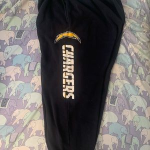 Majestic Charger Football Athletic Sweatpants Size XXL.